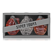 Saper Vodka Set 3x0.2L 40% - trei sticle in forma de grenada in cutie de lemn